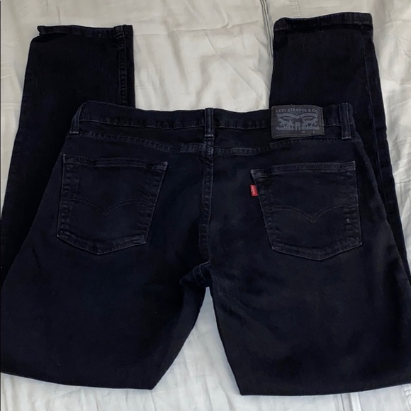 Men’s Levi’s Black Jeans - Picture 2 of 3
